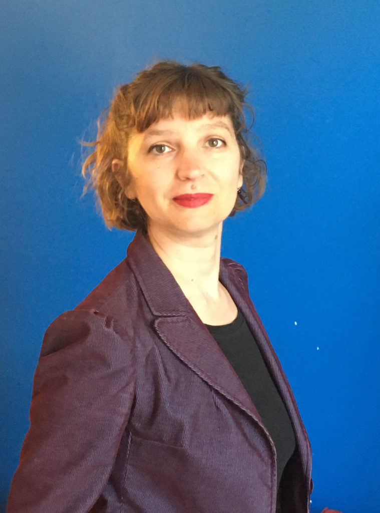 En échangeant sur vos envies et vos besoins, j’accompagne votre projet, de la conception à la réception des travaux.